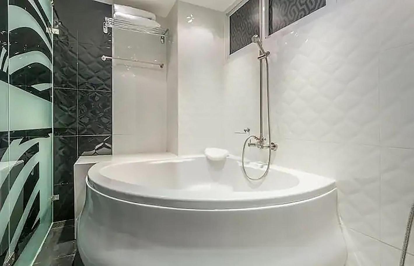 Albergue Double Five Bangkok Habitación foto