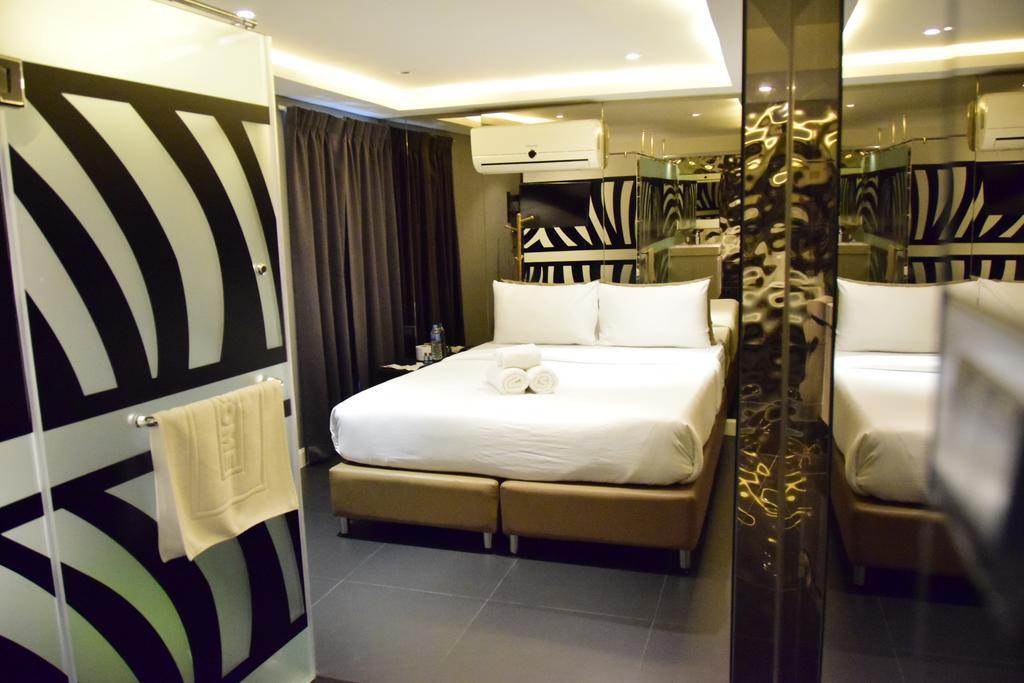 Albergue Double Five Bangkok Exterior foto