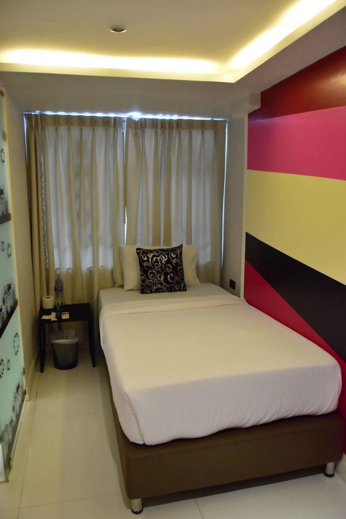 Albergue Double Five Bangkok Exterior foto